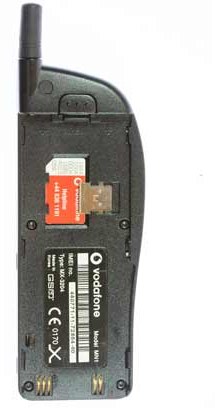 Back, SIM tray